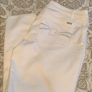 White hoist black market Jeans